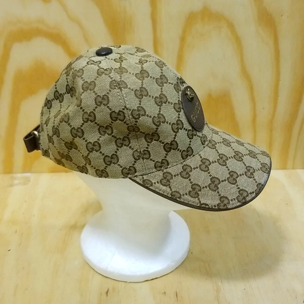 Gucci Monogram Snapbaback hat Unisex